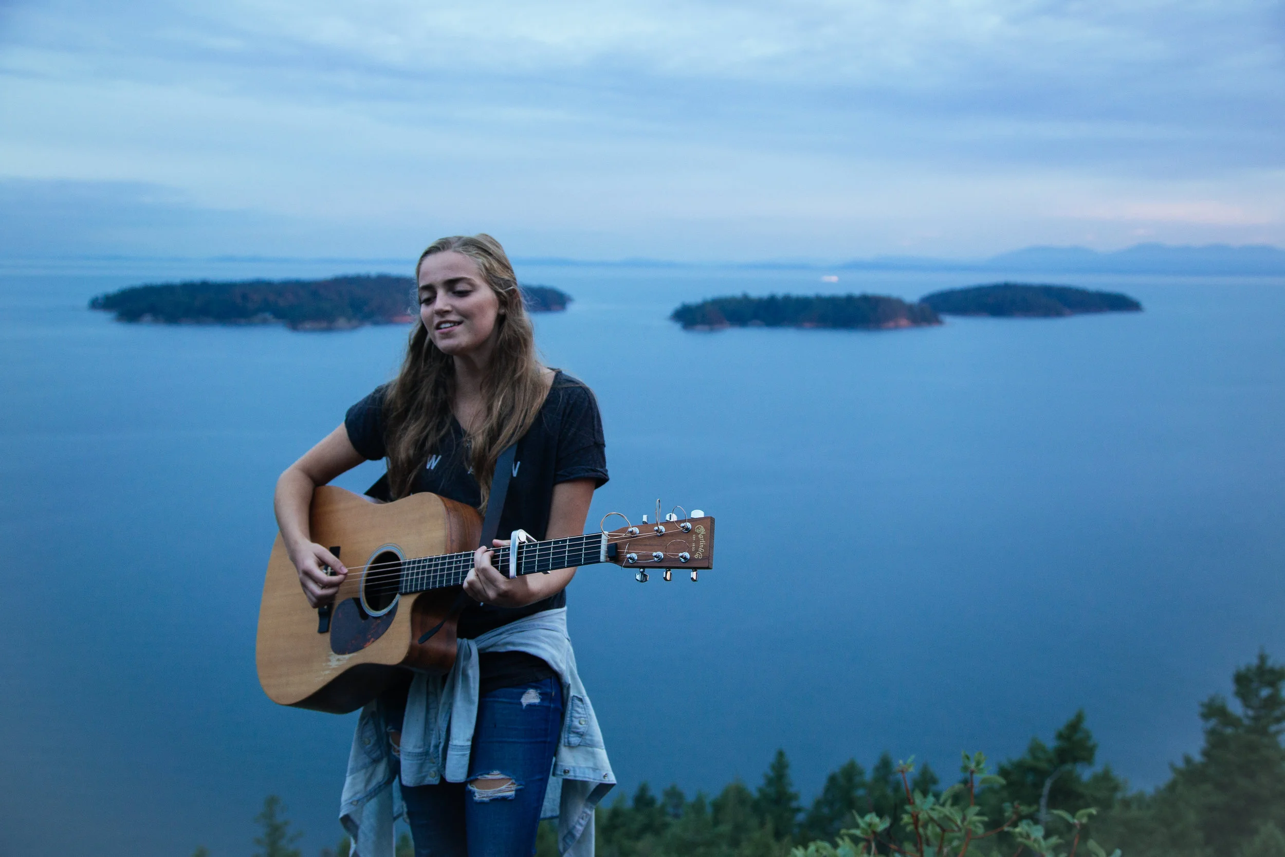 IslandsCover2015-7147.jpg