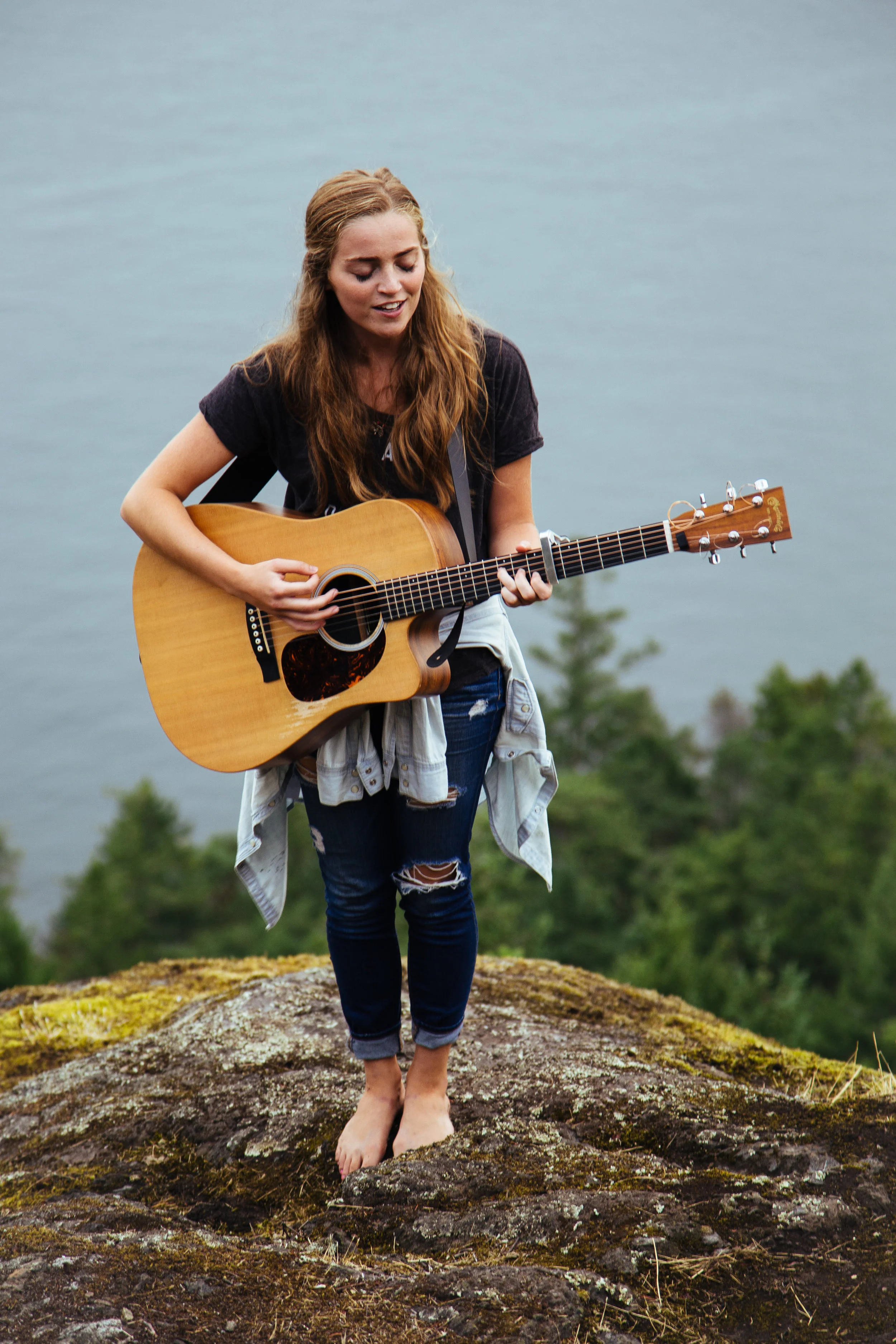 IslandsCover2015-7111-2.jpg