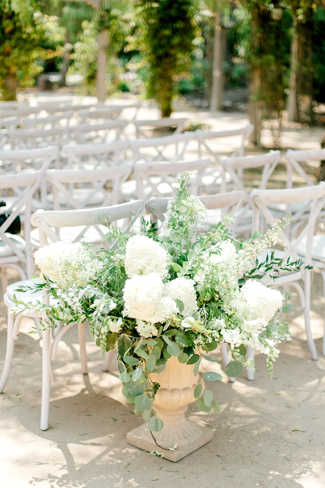 Wedding-Ceremony-Flowers-Urns-Santa-Barbara-Historical-Museum-Wedding.jpg