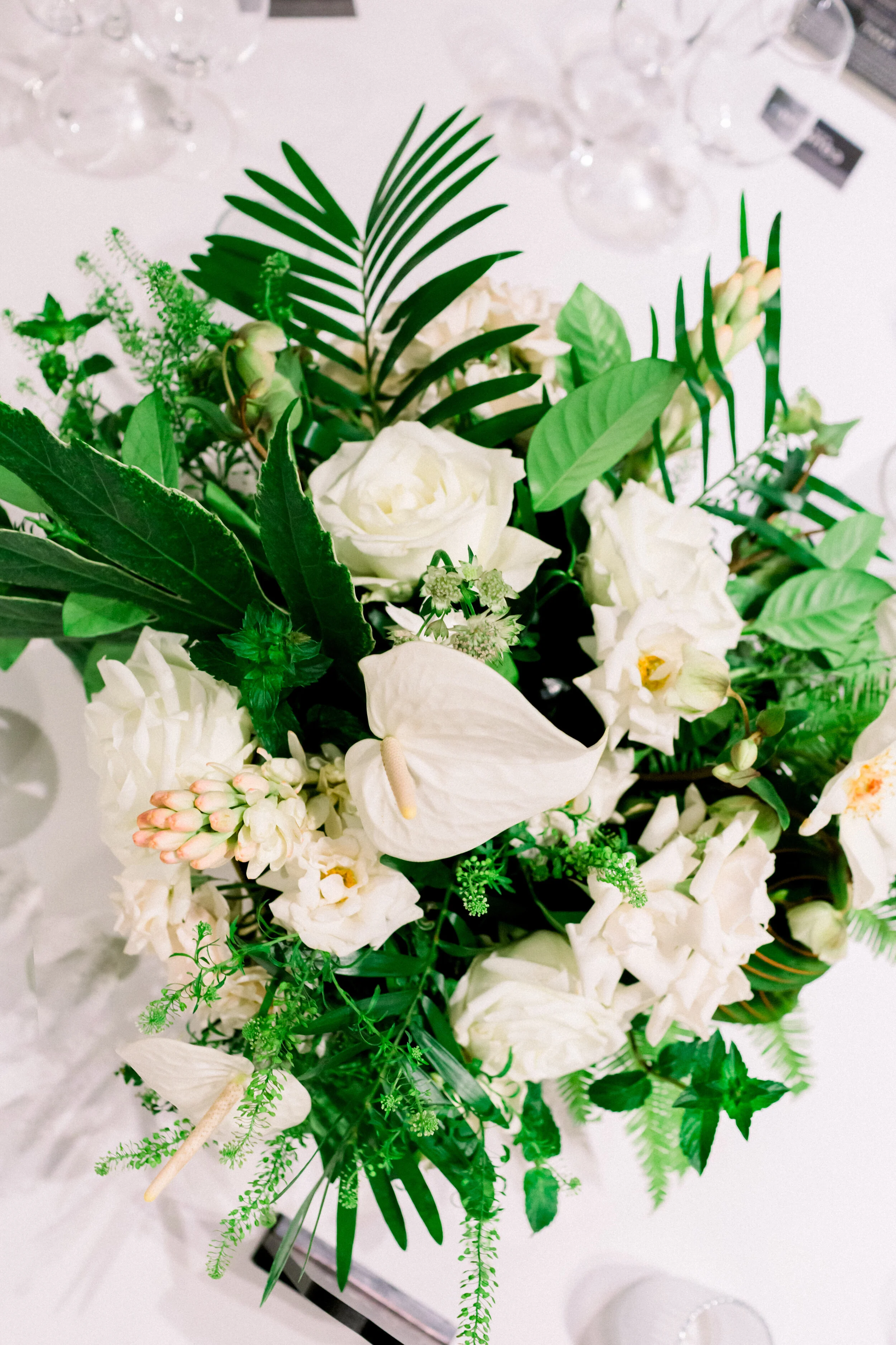 Elegant Tropical Hotel Californian Wedding Haute Blossoms Floral