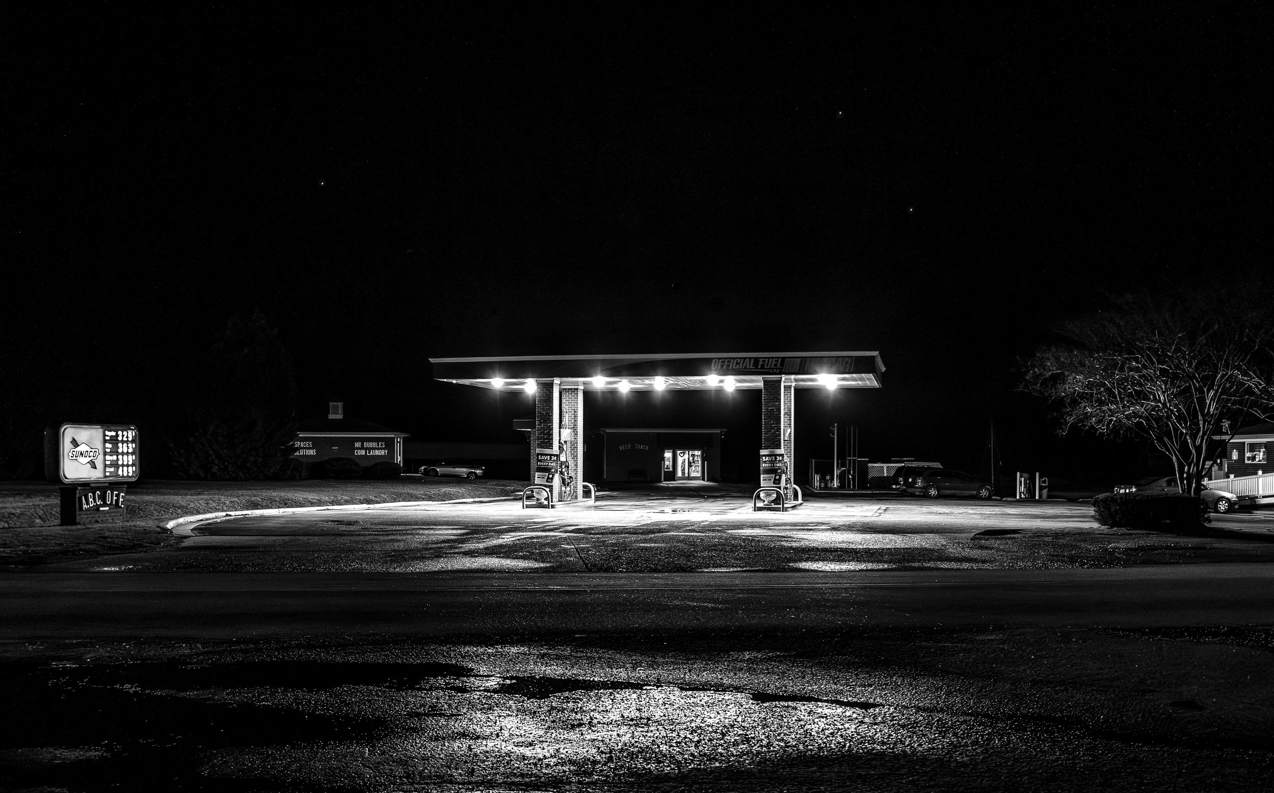 Rollins_Sunoco_Night.jpg