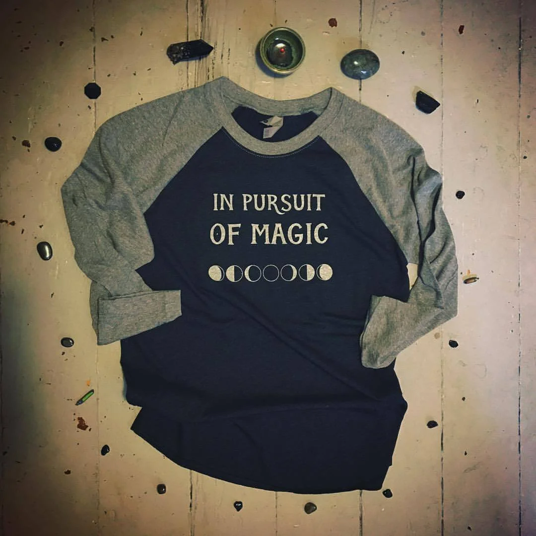 inpursuitofmagic34sleeve.jpg