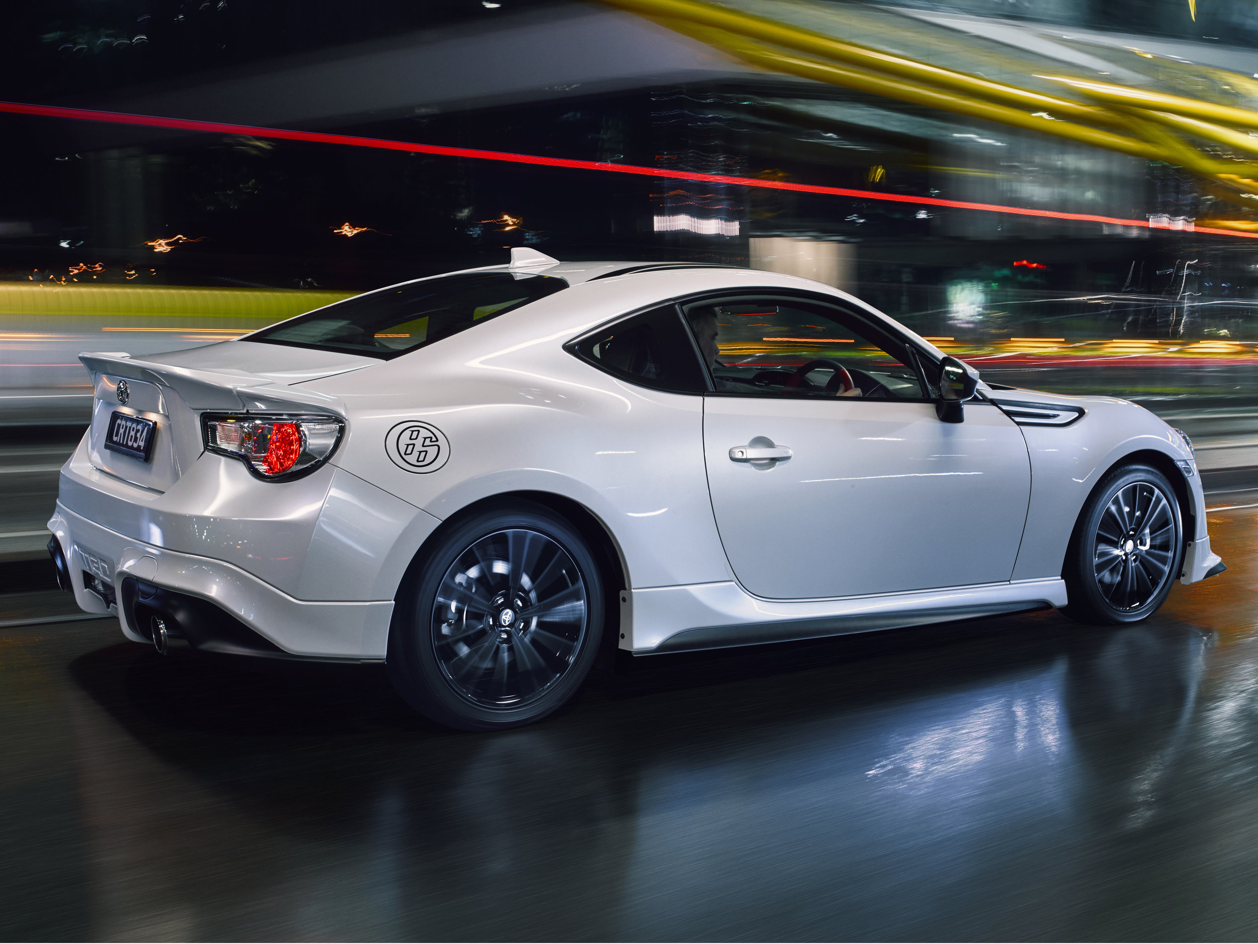 TOYOTA 86_Rear.jpg