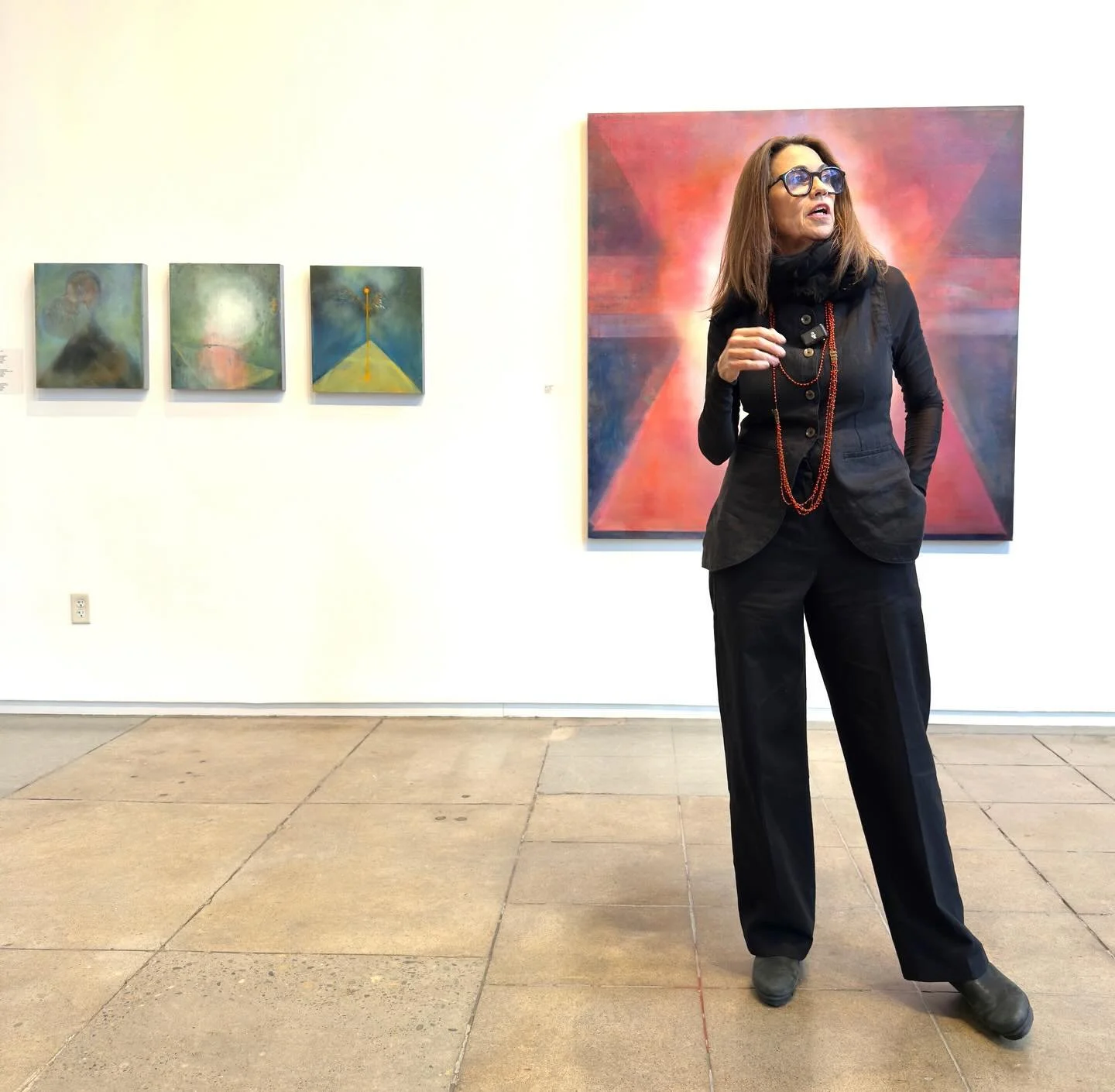 @froelick_gallery , gallery talk- Portland, Oregon.  Photo- @daveschaerer