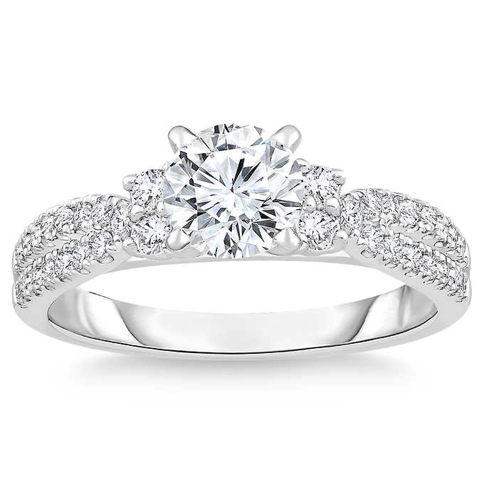 Round Brilliant 1.35 ctw VS2 Clarity, I Color Diamond Platinum Ring.jpeg
