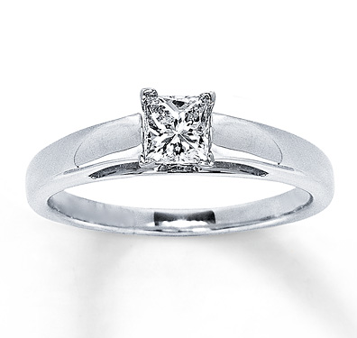 Certified Diamond Ring 1:2 carat Princess-cut 14K White Gold1.png