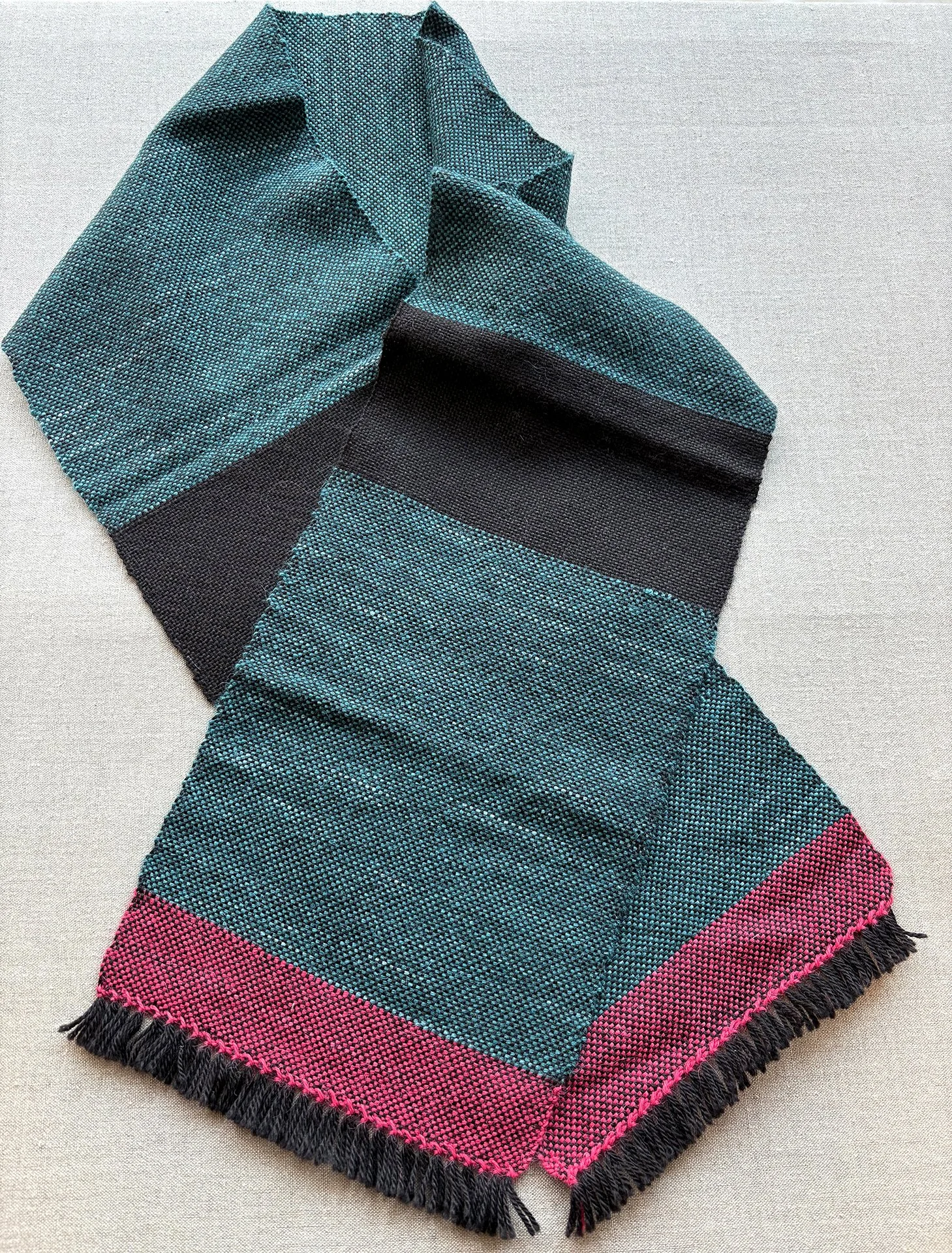 RubenScarf3Greenflat.jpg