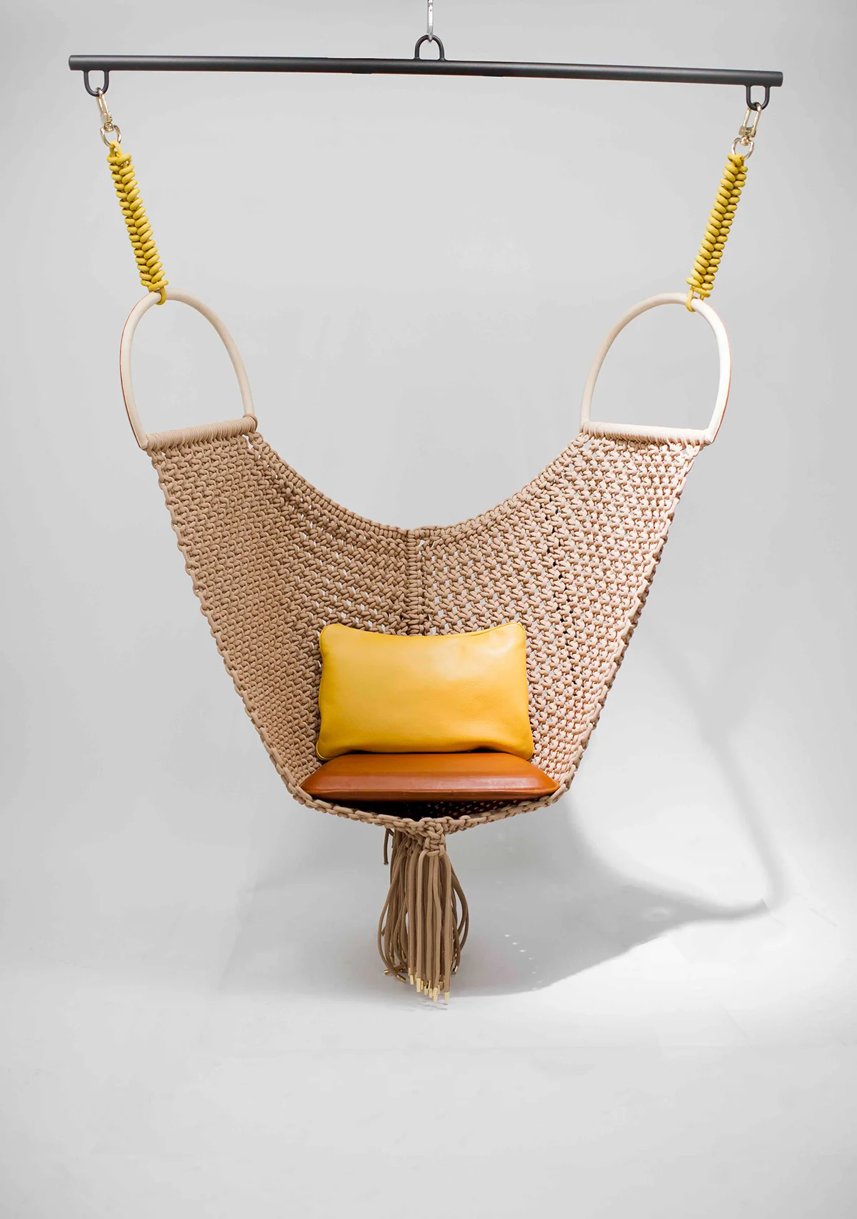 NOMADESSWING CHAIR