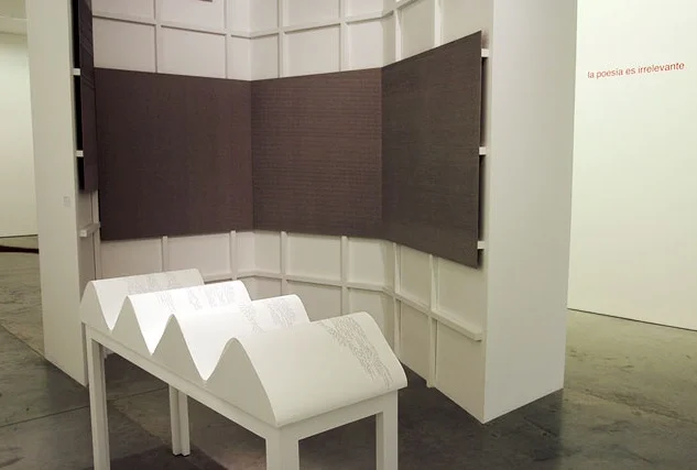 dibujo sobre lino - mesa - museo de arte moderno 2013