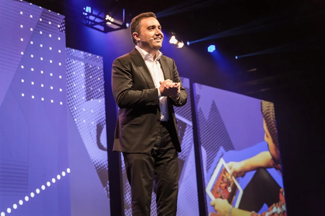Copy of Brandcast2016-andyroberts-1927.jpg