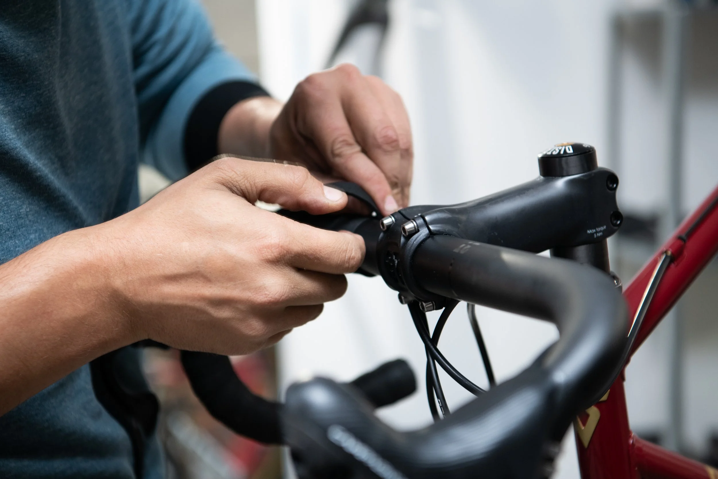 handlebar tape installation