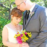 tracy and hubby kiss.jpg