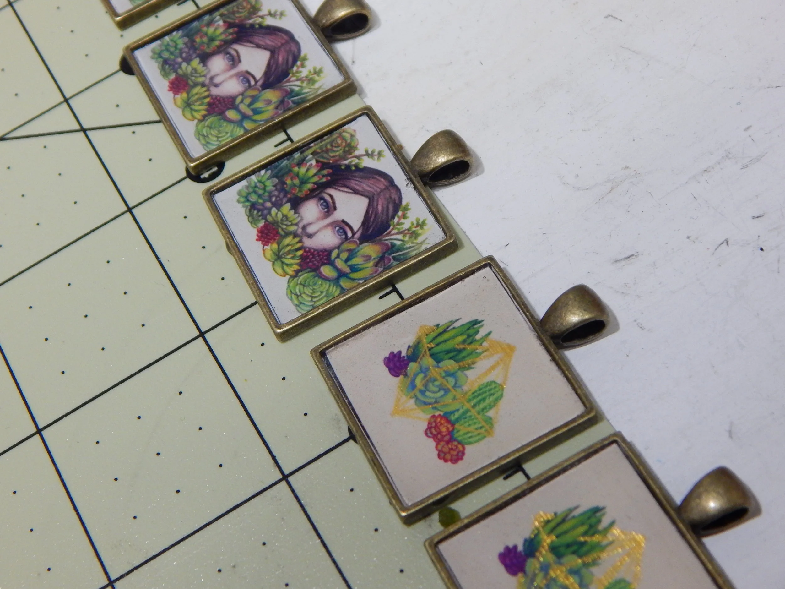 resin-keychains.jpg