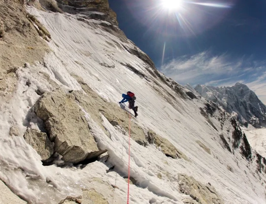 Alpinist.com: American Duo Goes Neck Deep in the Rolwaling