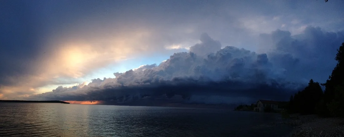 photo by John Bacon ... his family was treated to quite a show while they were on Rock Island!