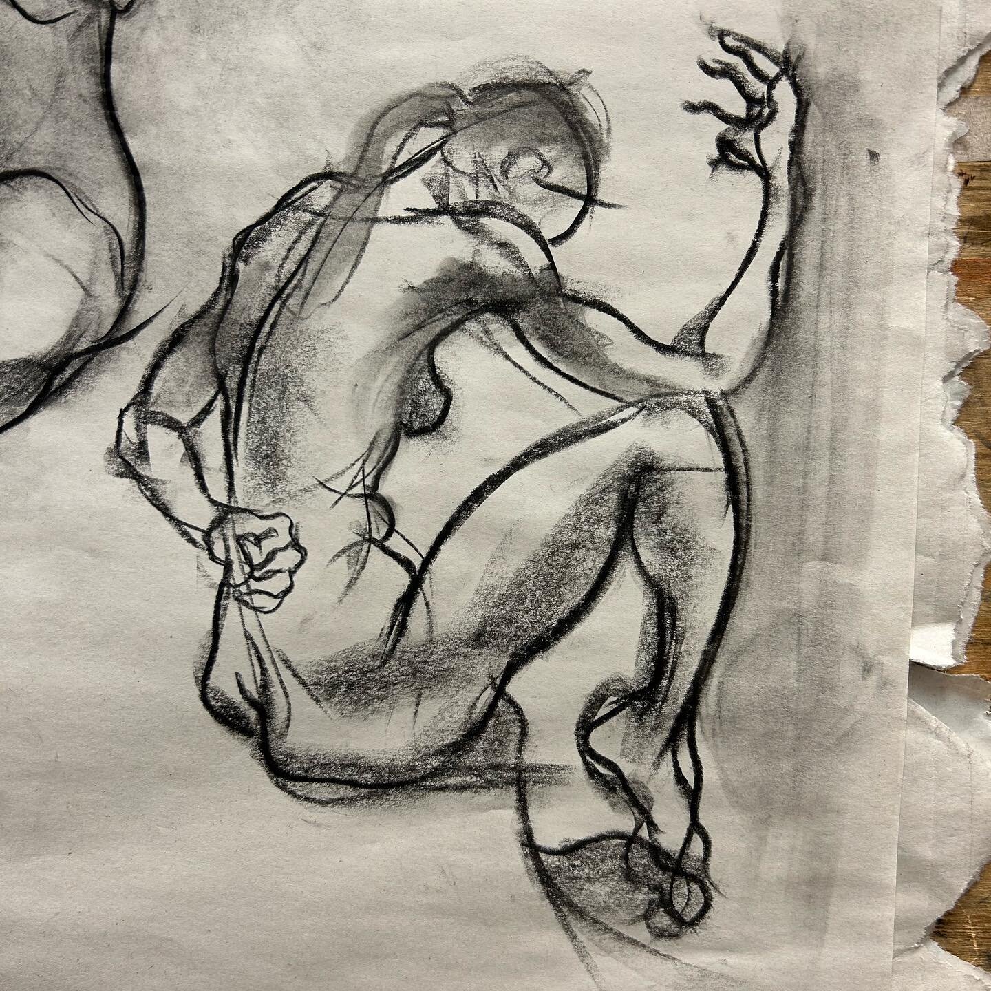 Today felt like carvings
.
.
.
.
.
#lifedrawing #sketch #sketchbook #art #artistsoninstagram #gesturedrawing