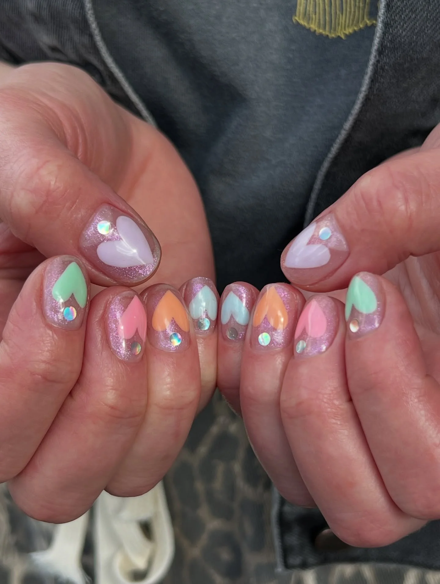 Pastel love for @brittanykilsby 🧡💙💜💗💚
Bring us your shorties!