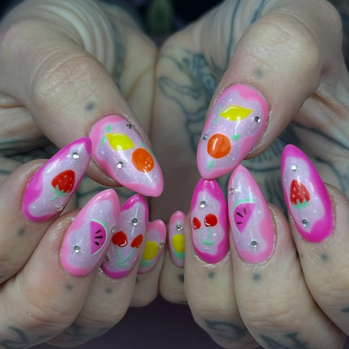 For the @tuttifruttitattoo Queen @shell_valentine_tattoo we went all out for these special birthday nails. Because there shall be no less than fabulous for someone as sweet and kind as Shell! 🍉 🍓🍒🍊🍍🍋