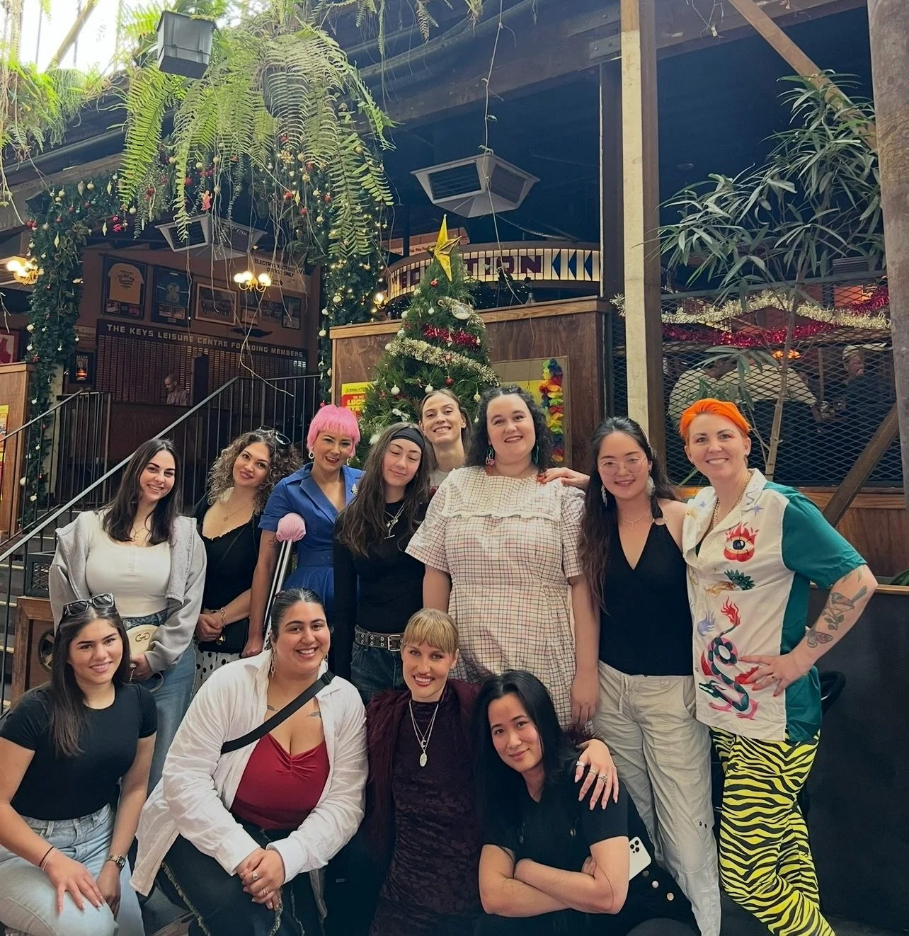 From the team at Miss Jay's, we all wish you a wonderful holiday season! We are so grateful to our kind clients through this month. It's been the busiest month on record for us with huge growth in both Footscray and Thornbury and we've managed to get