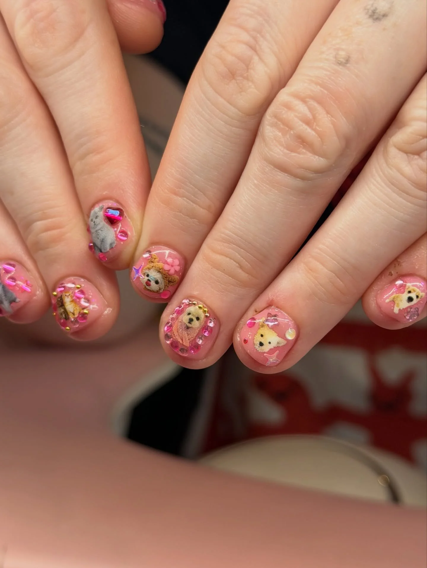 Nail biters, hands up if you've ever felt like you're the only one who can't help but nibble, rip, fiddle, chew or pick?
We hear it time and time again, you feel like you're the only one and are too embarrassed to visit salons.
Please know you are no