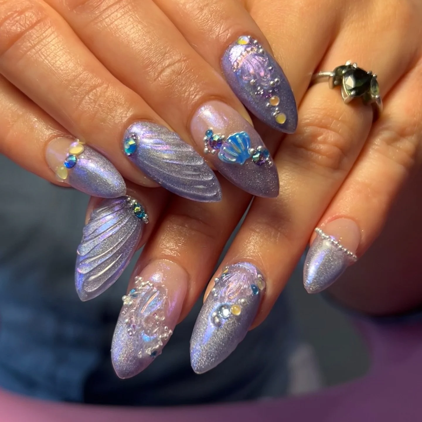 We're going to the beach with these beauties! 🌊🐟