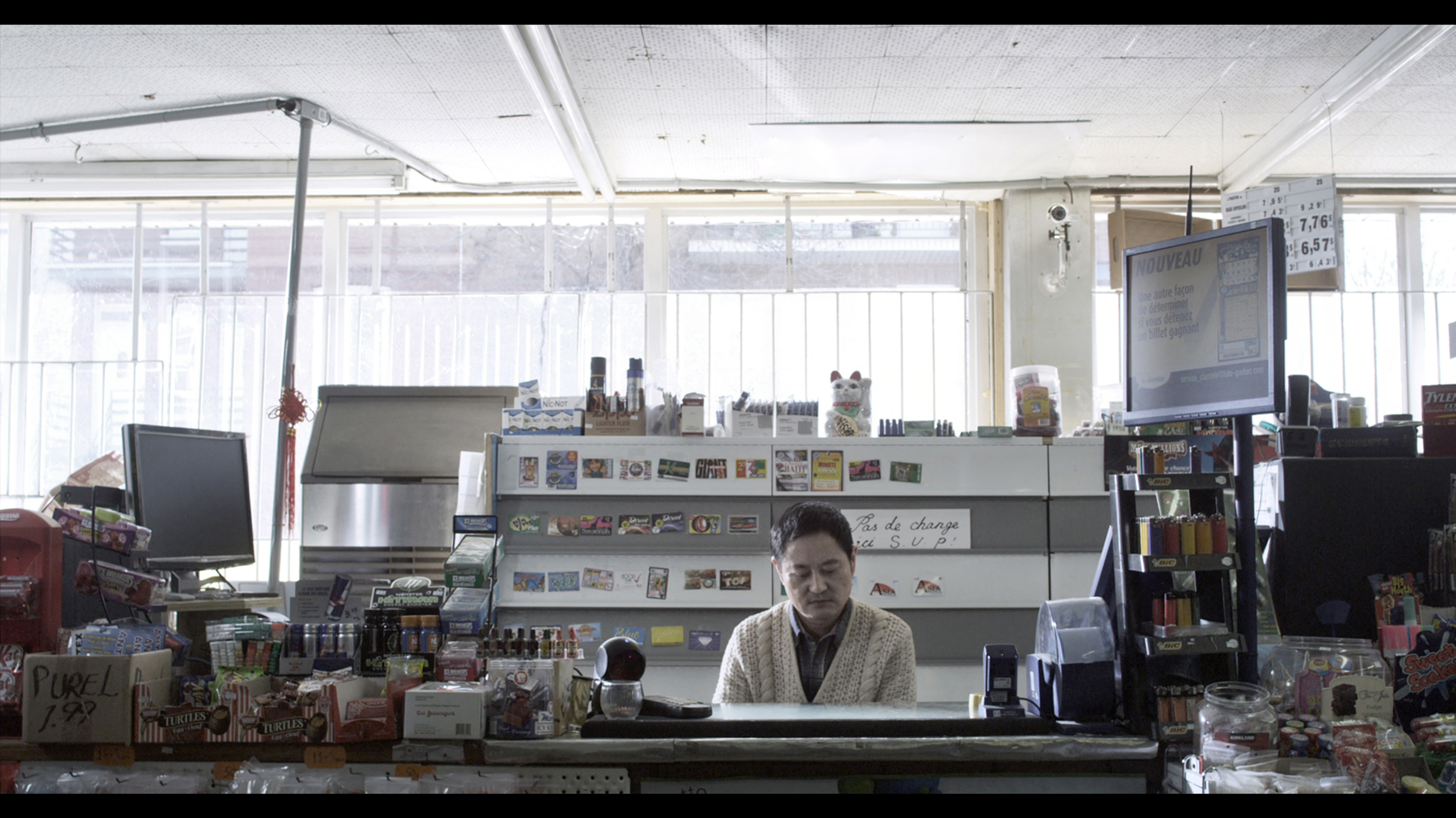 A Winter Song | dir. Aonan Yang | 2010 | Canada | Mandarin, French | S.T. English, French | 35 MIN
