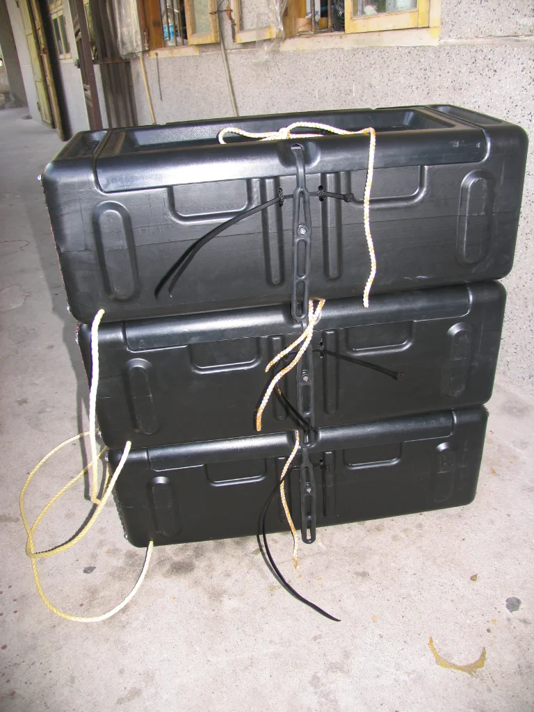 Teinenyheit: Teiner av plast