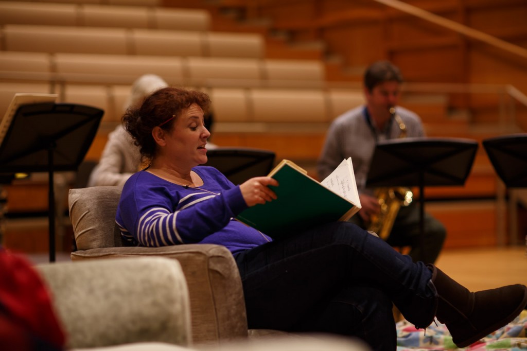 Façade rehearsal. Posy narrates. 