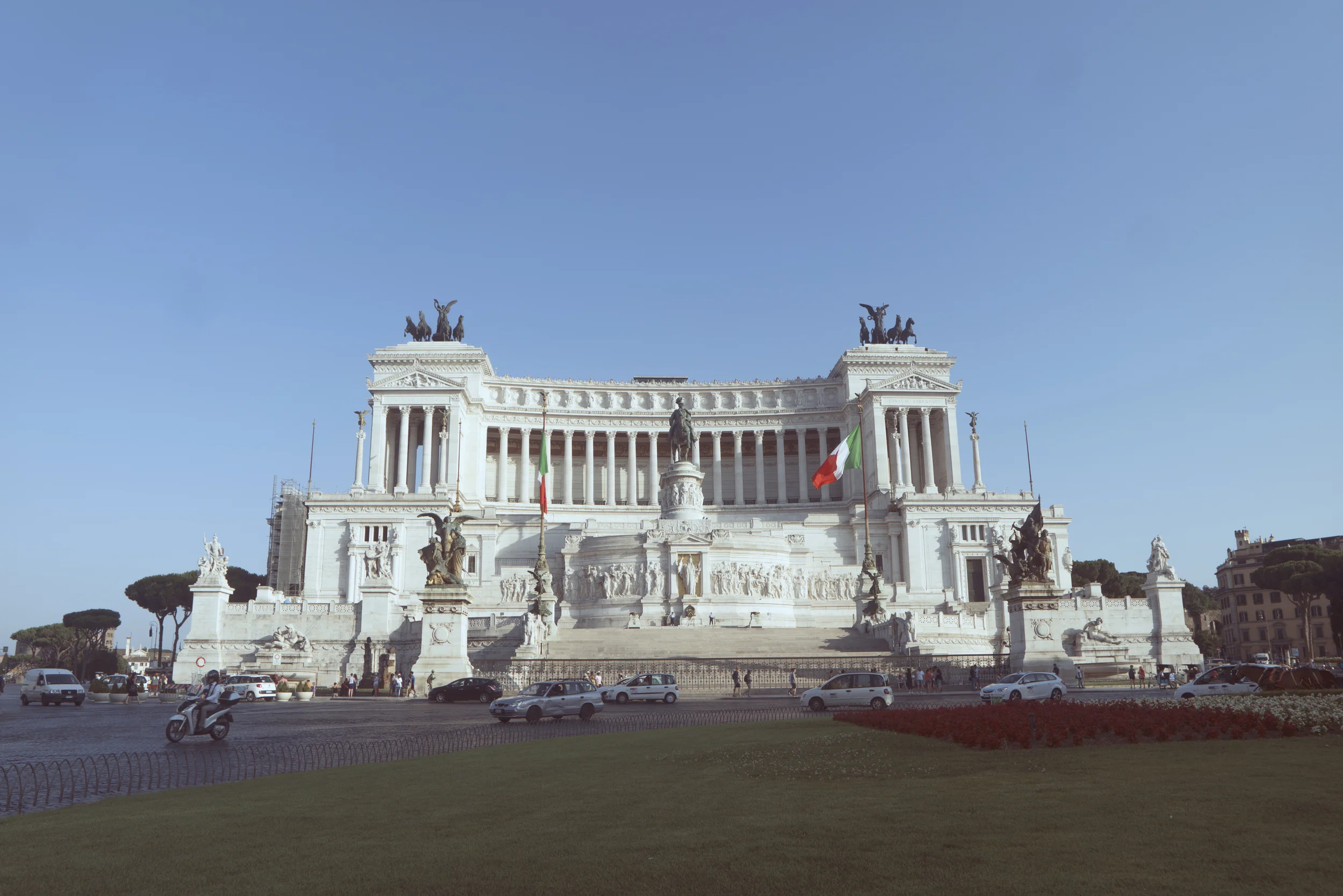 Altare della Patria. Just a humble monument for Vittorio Emanuele II, the first king of unified Italy. 