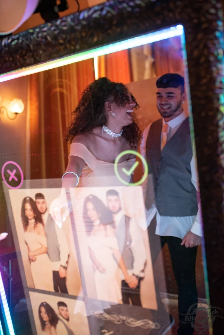 Magic mirror for hire in doncaster