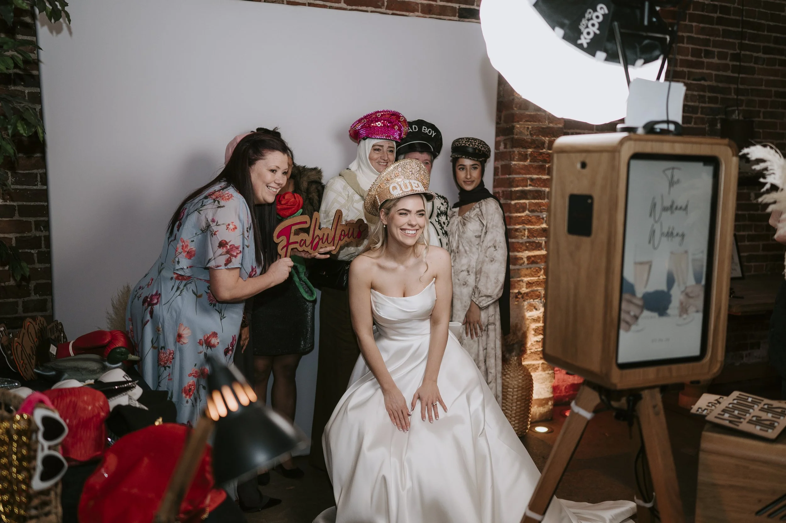 MOLLY+ARRON-PREVIEWS-128.jpg