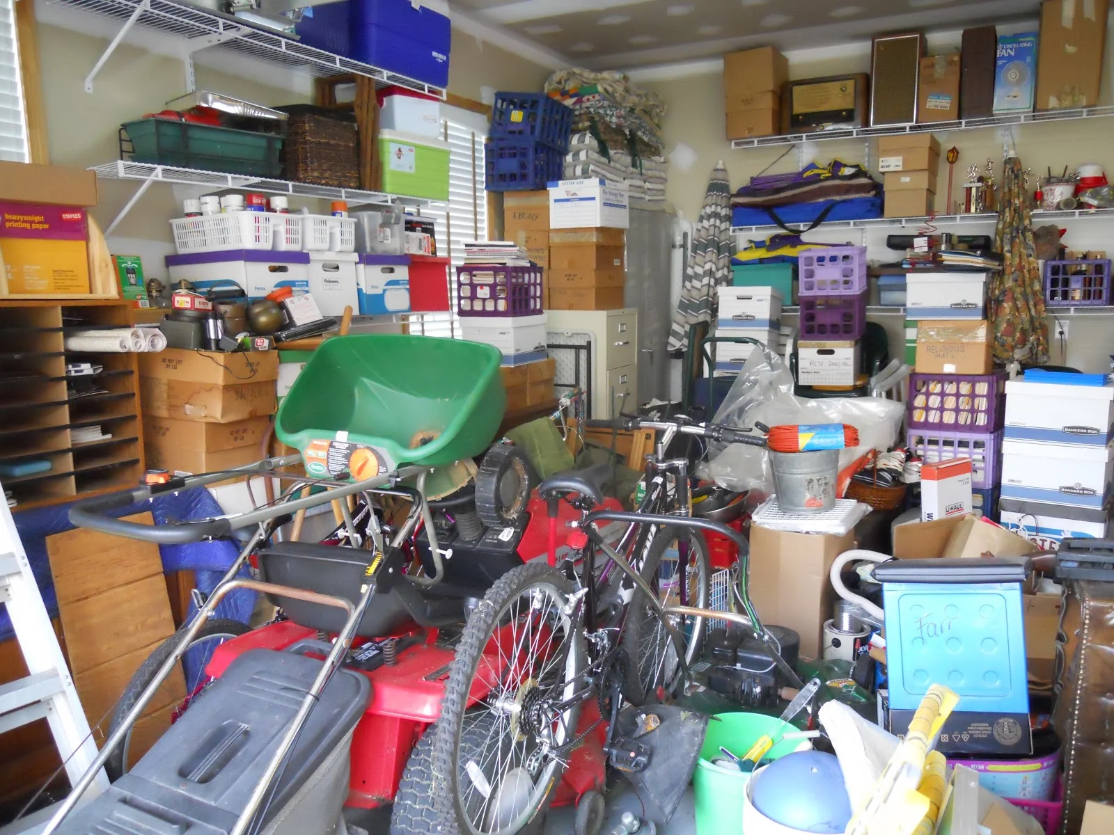 garageclutter.jpg