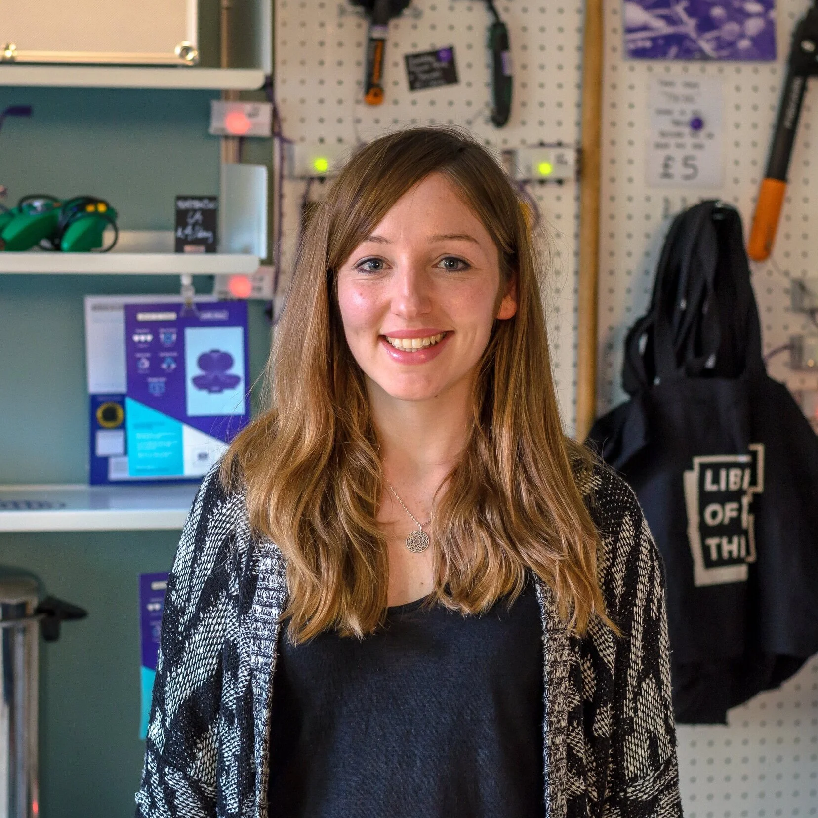 Emma Shaw Co-founder, Business &amp; Impact emma@libraryofthings.co.uk LinkedIn