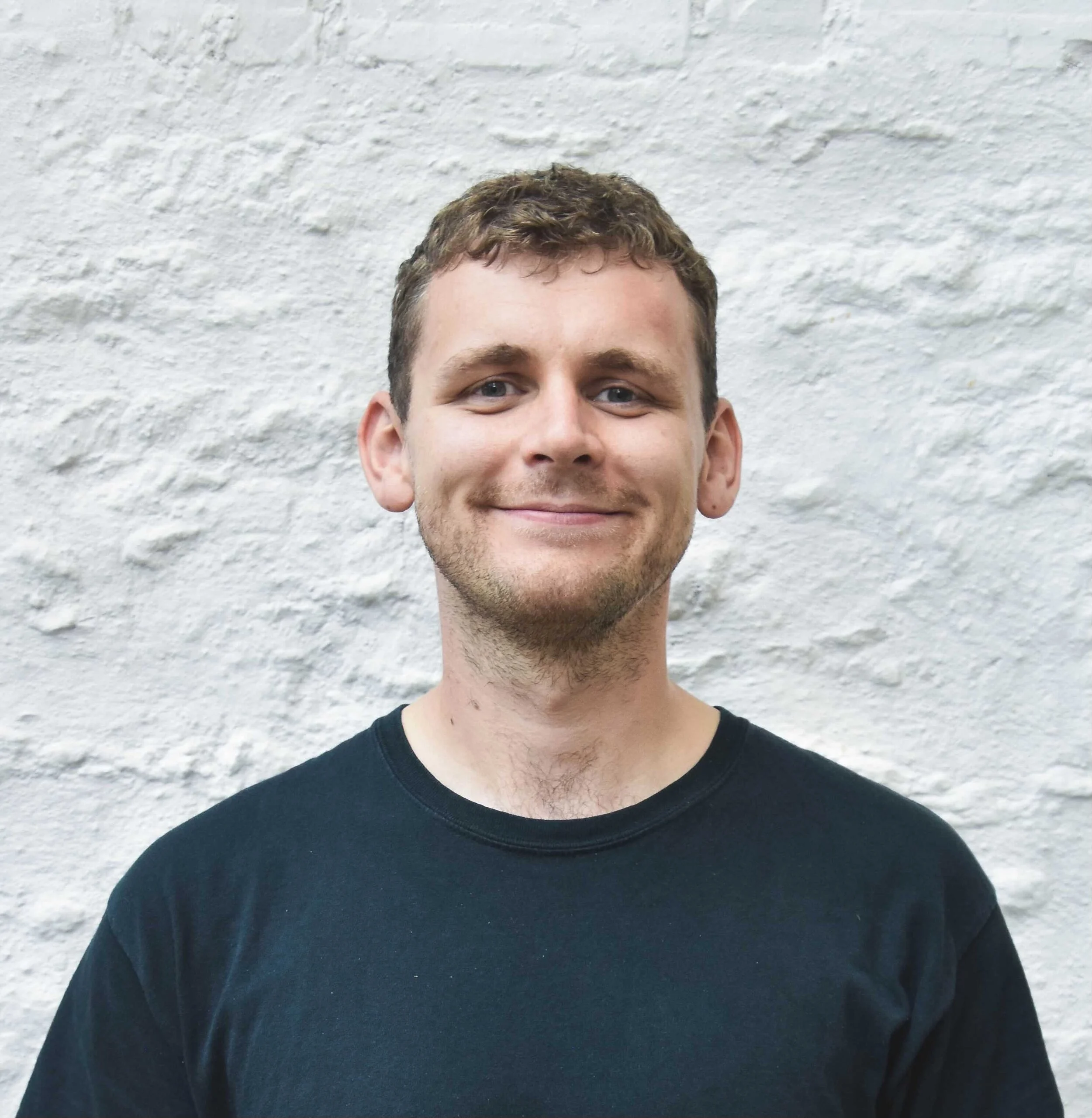 Sam Foote Product &amp; Marketing Designer sam@libraryofthings.co.uk  LinkedIn