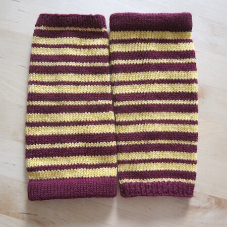 HARRY POTTER • striped wristwarmers