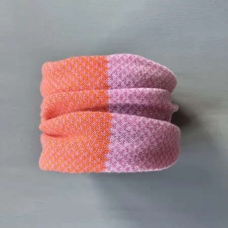 harris_cashmere_short_cowl_candyfloss_sweetpea_orange.jpeg