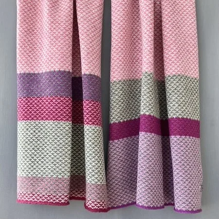 harris_lambswool_wrap_rose_linen_pink_green.jpeg