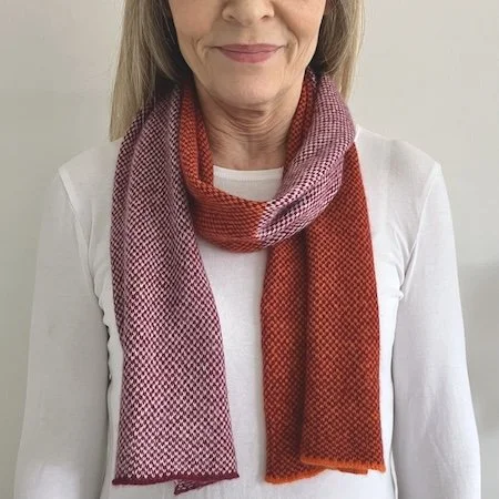 spot_cashmere_short_scarf_orange_wine.jpeg