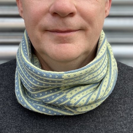 cicatrix_lambswool_short_cowl_eaudenil_petrel.jpeg