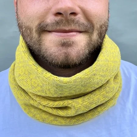 glasgow_lambswool_short_cowl_mustard_piccalilli_m.jpeg
