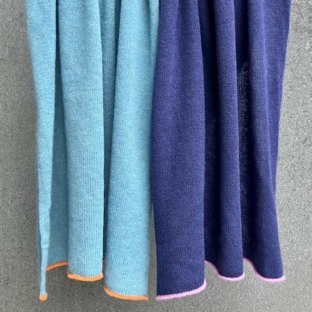 colour_block_cashmere_wrap_adriatic_lobelia.jpeg