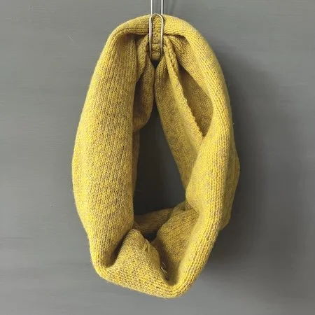 squamish_lambswool_short_cowl_mustard_piccalilli.jpeg