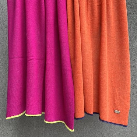 colour_block_cashmere_wrap_ember_magenta.jpeg