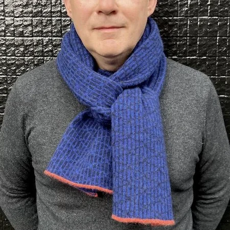 croissant_lambswool_long_scarf_navy_persian.jpeg
