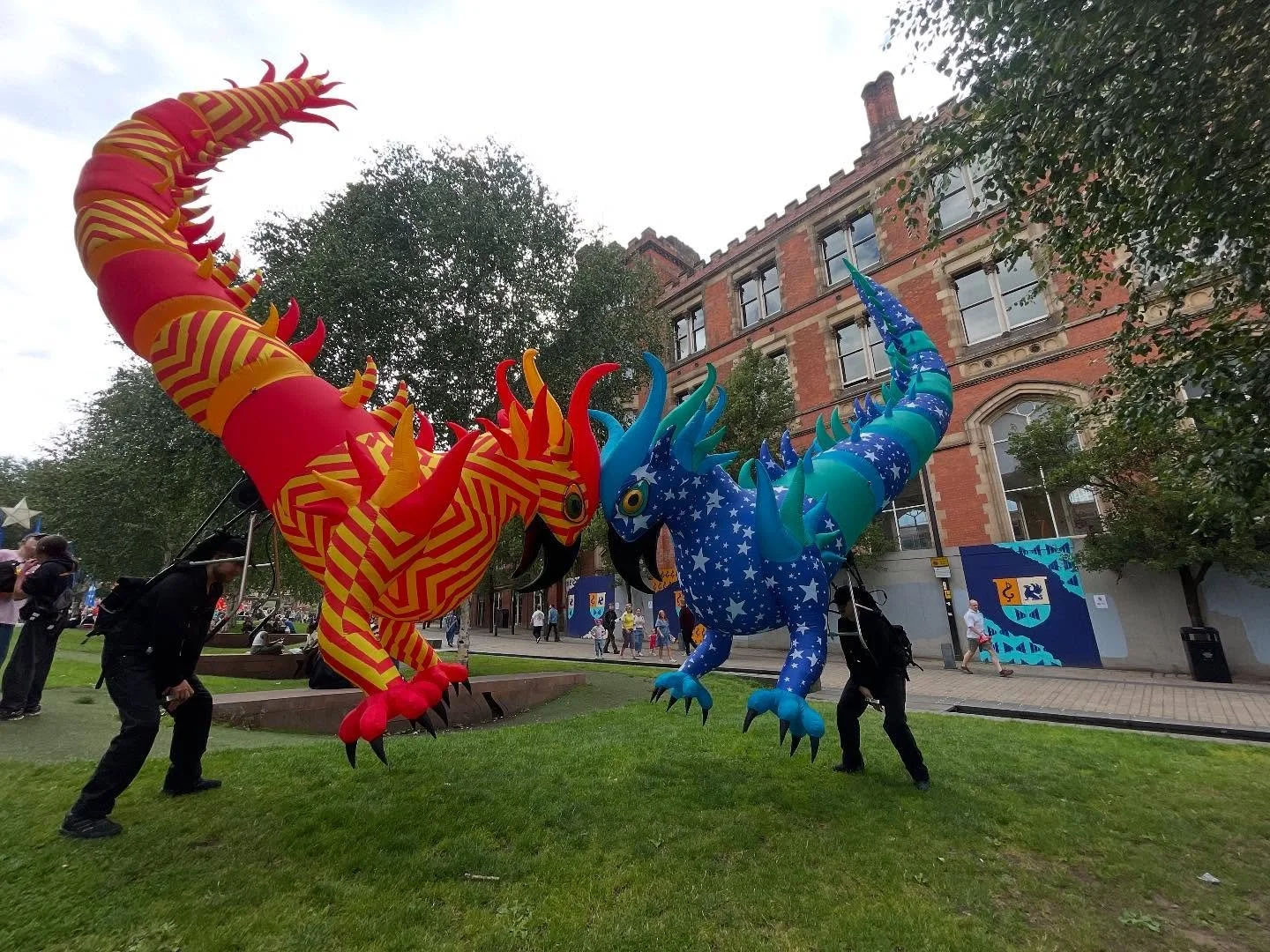 Griffins bringing the love for #manchesterdayparade Thanks @walktheplankarts for the chance to work on this awesome commission