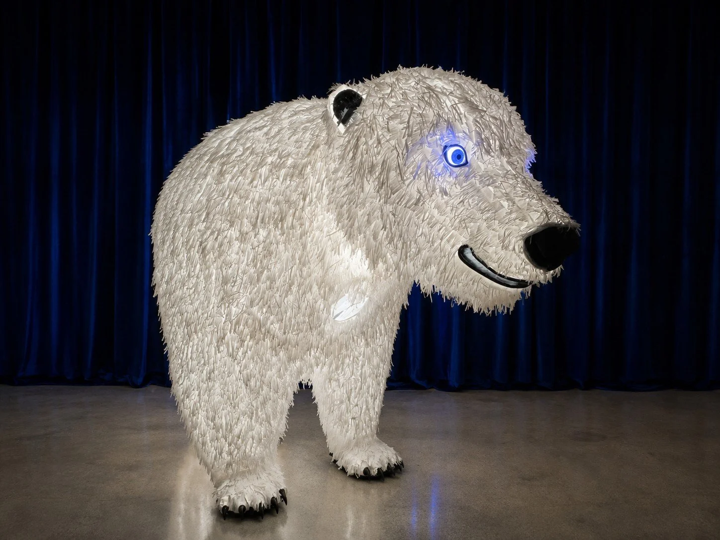 Glow Bear 03.jpg