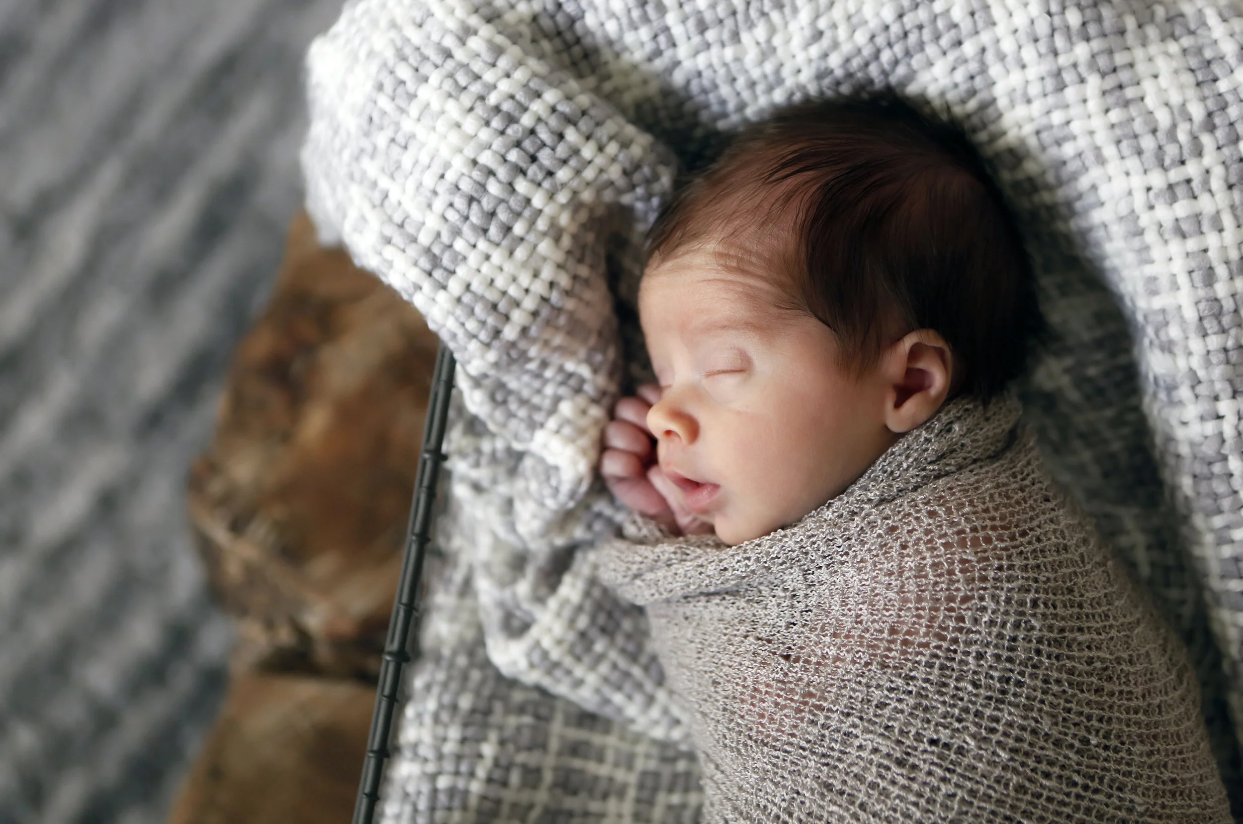 SamNewborn_0043.jpg