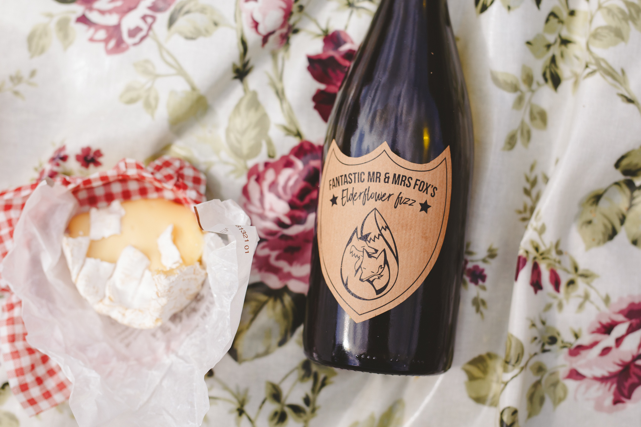 wes-anderson-themed-wedding-camerahannah=-48.jpg
