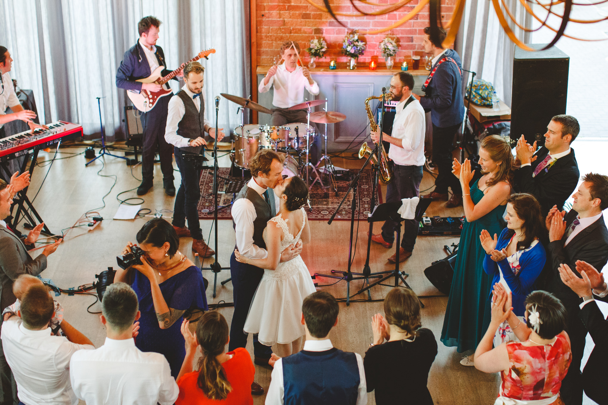 derbyshire-wedding-photographer-videographer-camera-hannah-4.jpg