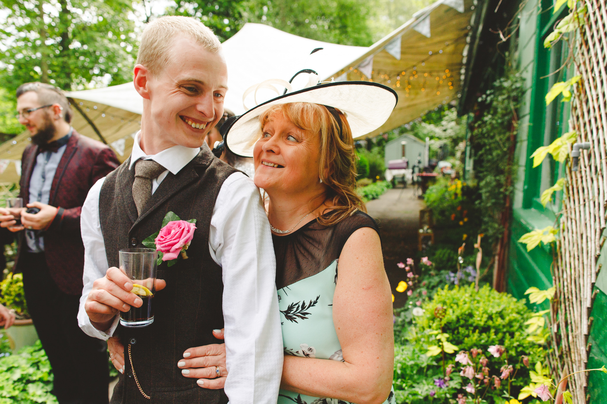 derbyshire-wedding-photographer-videographer-camera-hannah-25.jpg